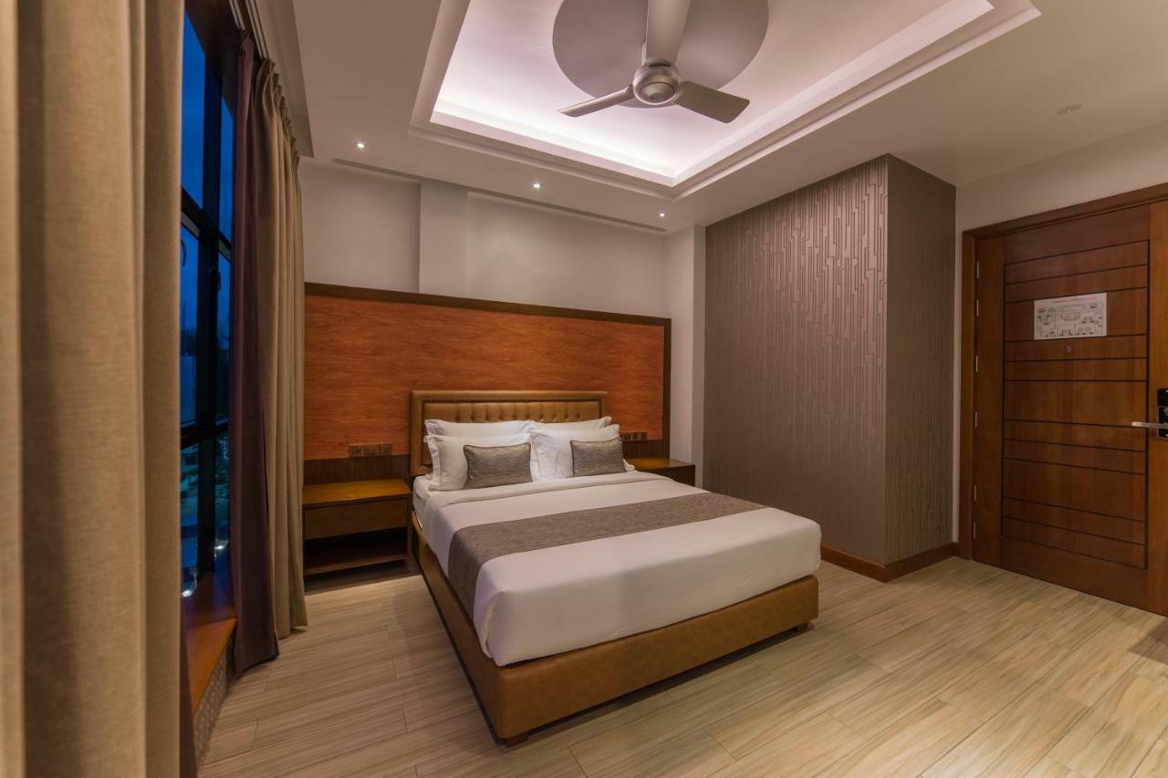 Samann Host Otel Hulhumale Dış mekan fotoğraf