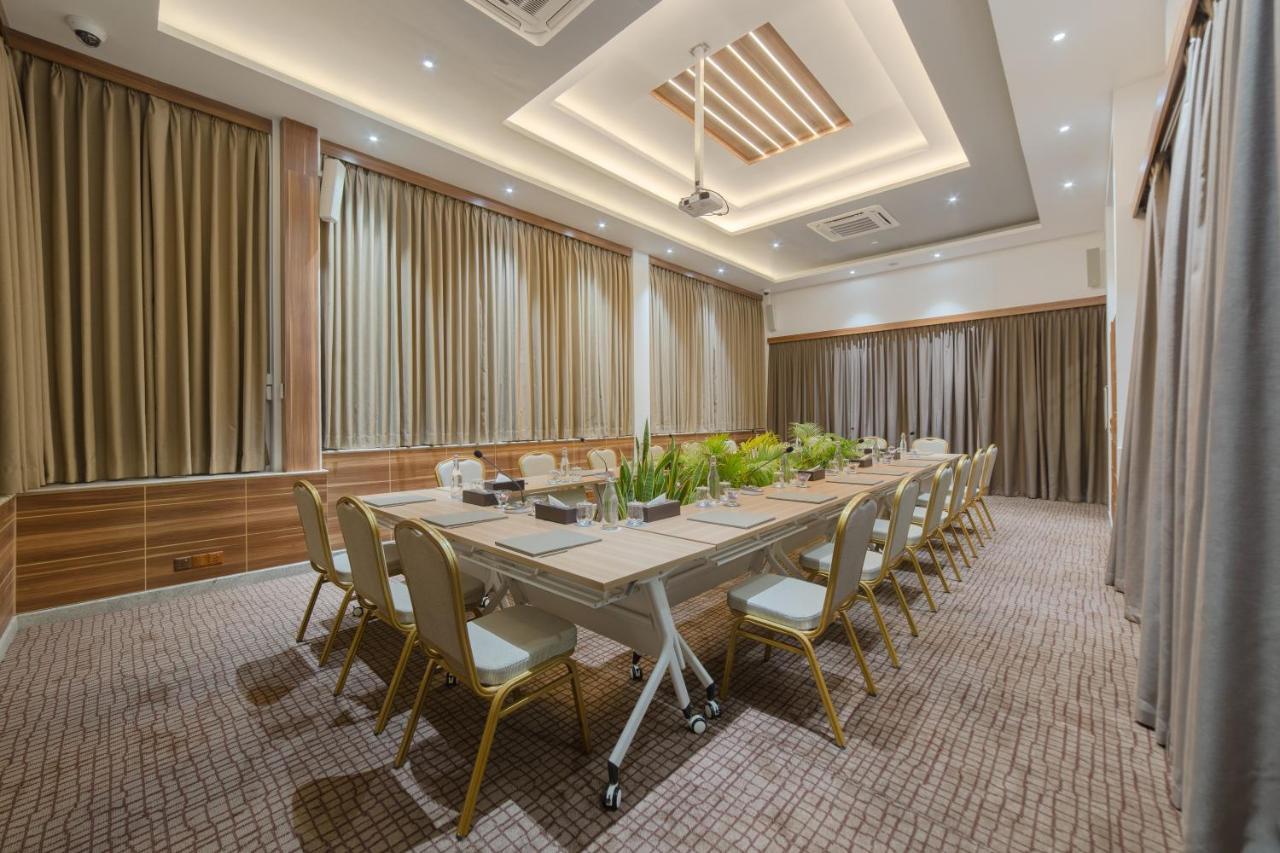 Samann Host Otel Hulhumale Dış mekan fotoğraf